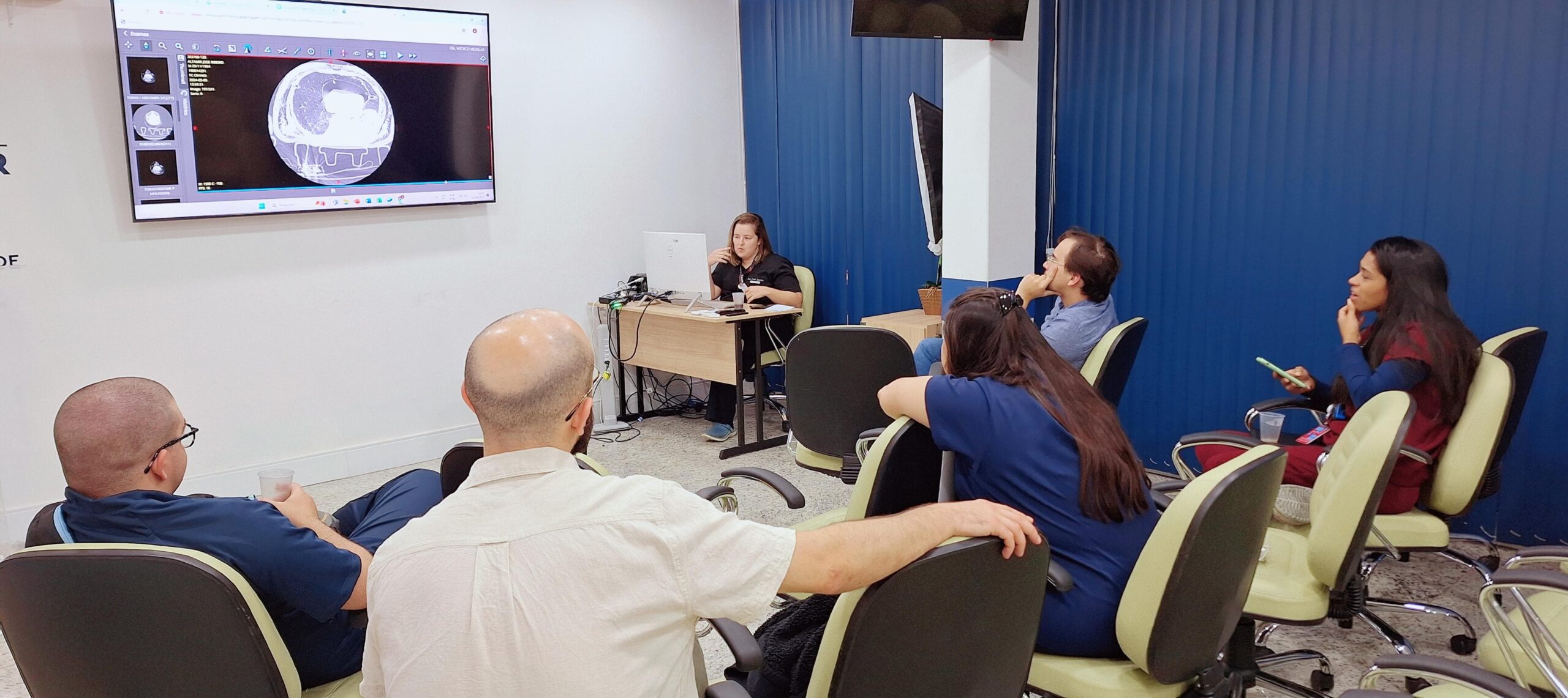 SESSÃO CLÍNICA DO PROGRAMA DE RESIDÊNCIA EM MEDICINA DE EMERGÊNCIA – HMSA