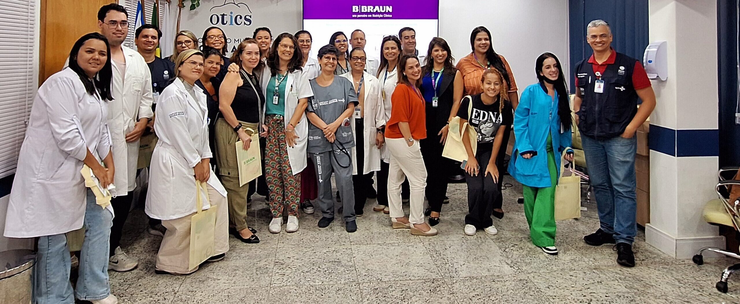 REUNIÃO SOBRE NUTRIÇÃO PARENTAL
