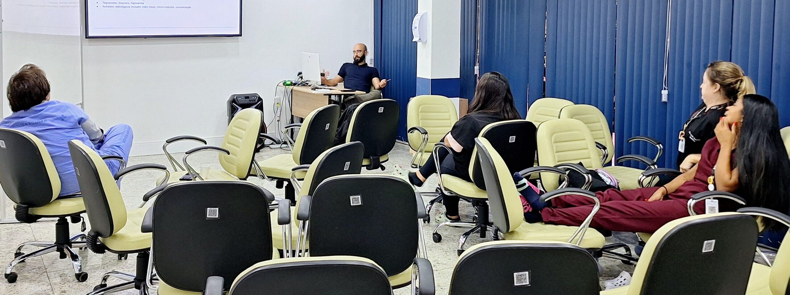 SESSÃO CLÍNICA DO PROGRAMA DE RESIDÊNCIA EM MEDICINA DE EMERGÊNCIA – HMSA