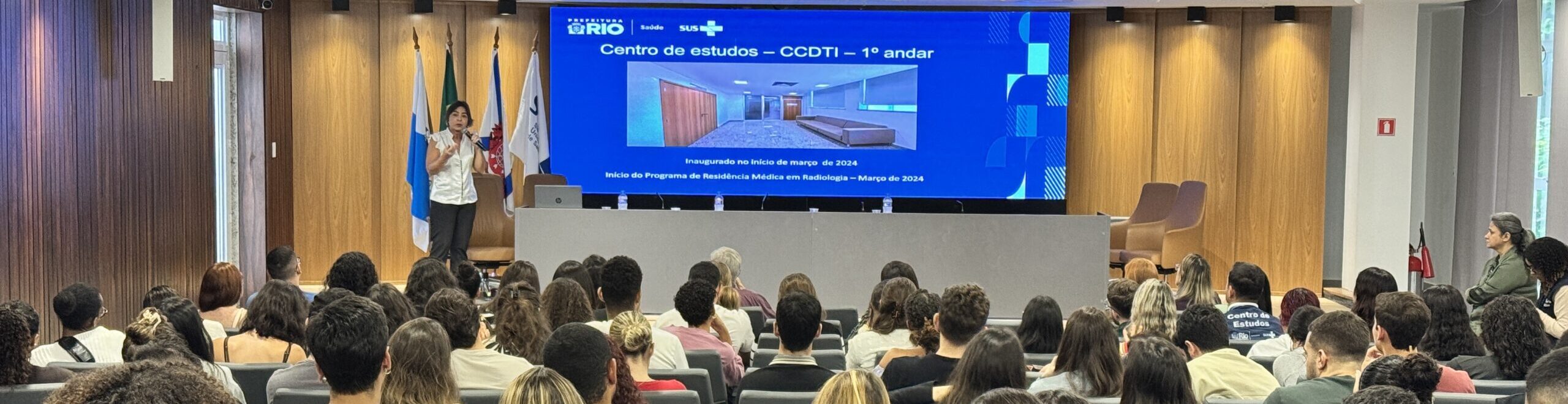 AMBIENTAÇÃO DOS ACADÊMICOS BOLSISTAS DO PROJETO ACOLHER NO TERRITÓRIO DA AP 1.0