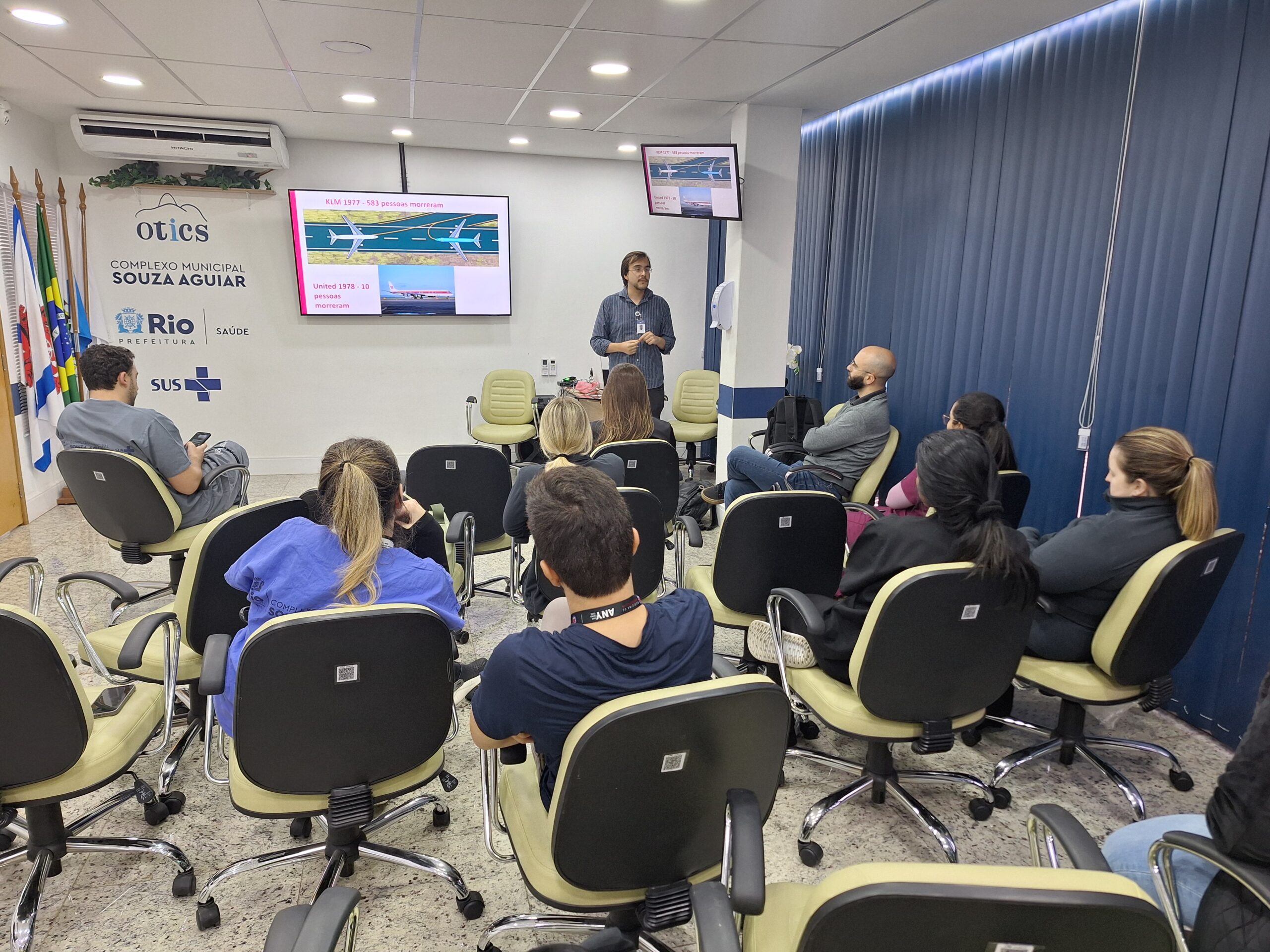 SESSÃO CLÍNICA DO PROGRAMA DE RESIDÊNCIA EM MEDICINA DE EMERGÊNCIA – HMSA