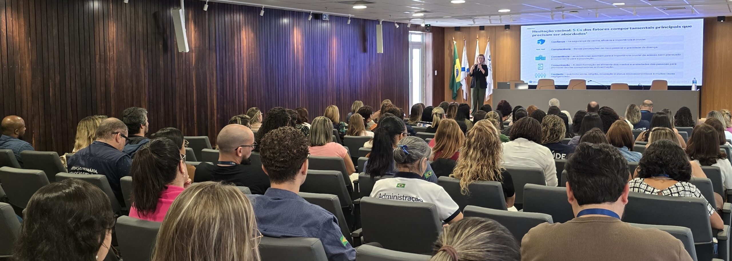 ATUALIZAÇÃO SOBRE VACINA VSR