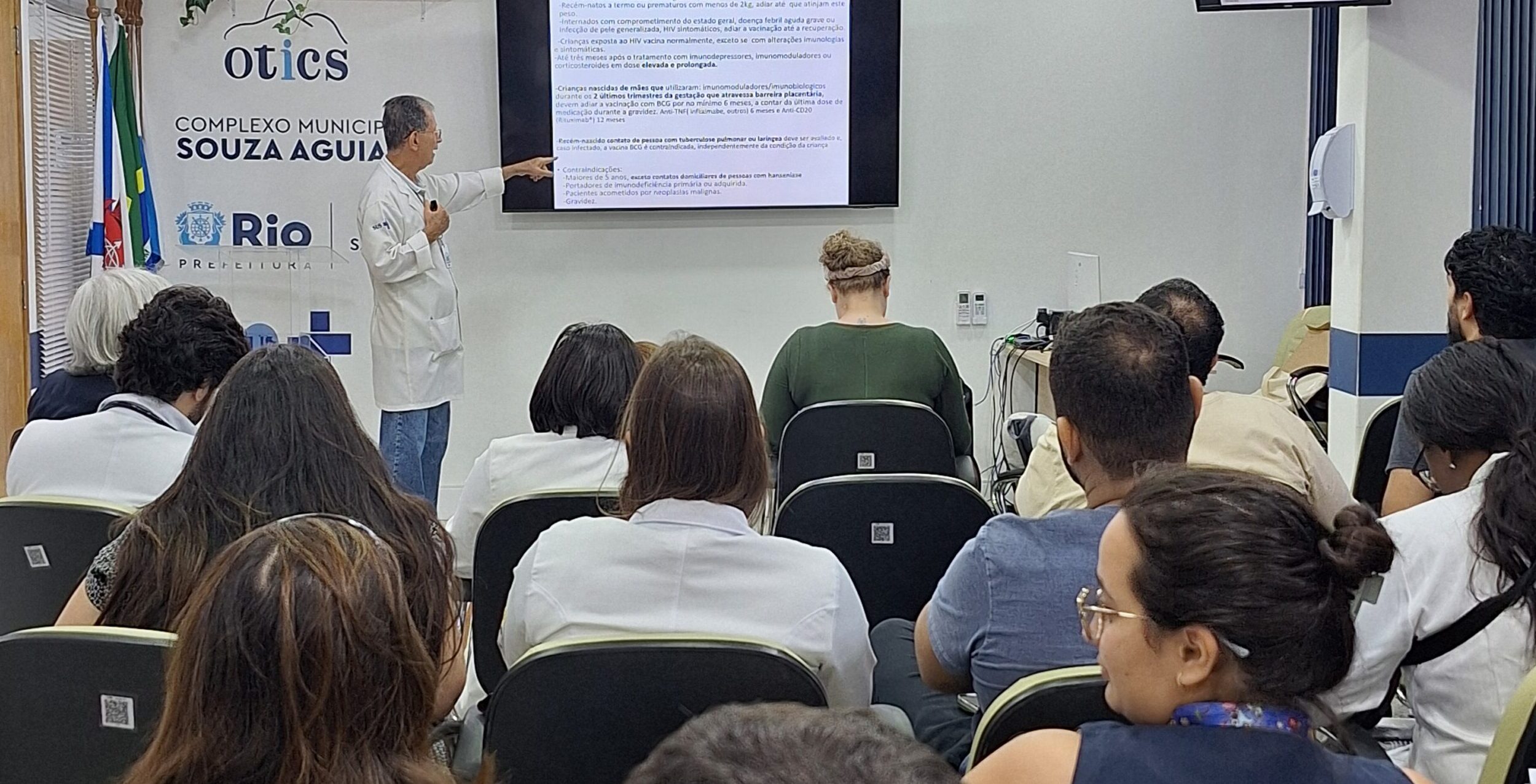 Sessão Clínica da Pediatria do HMSA