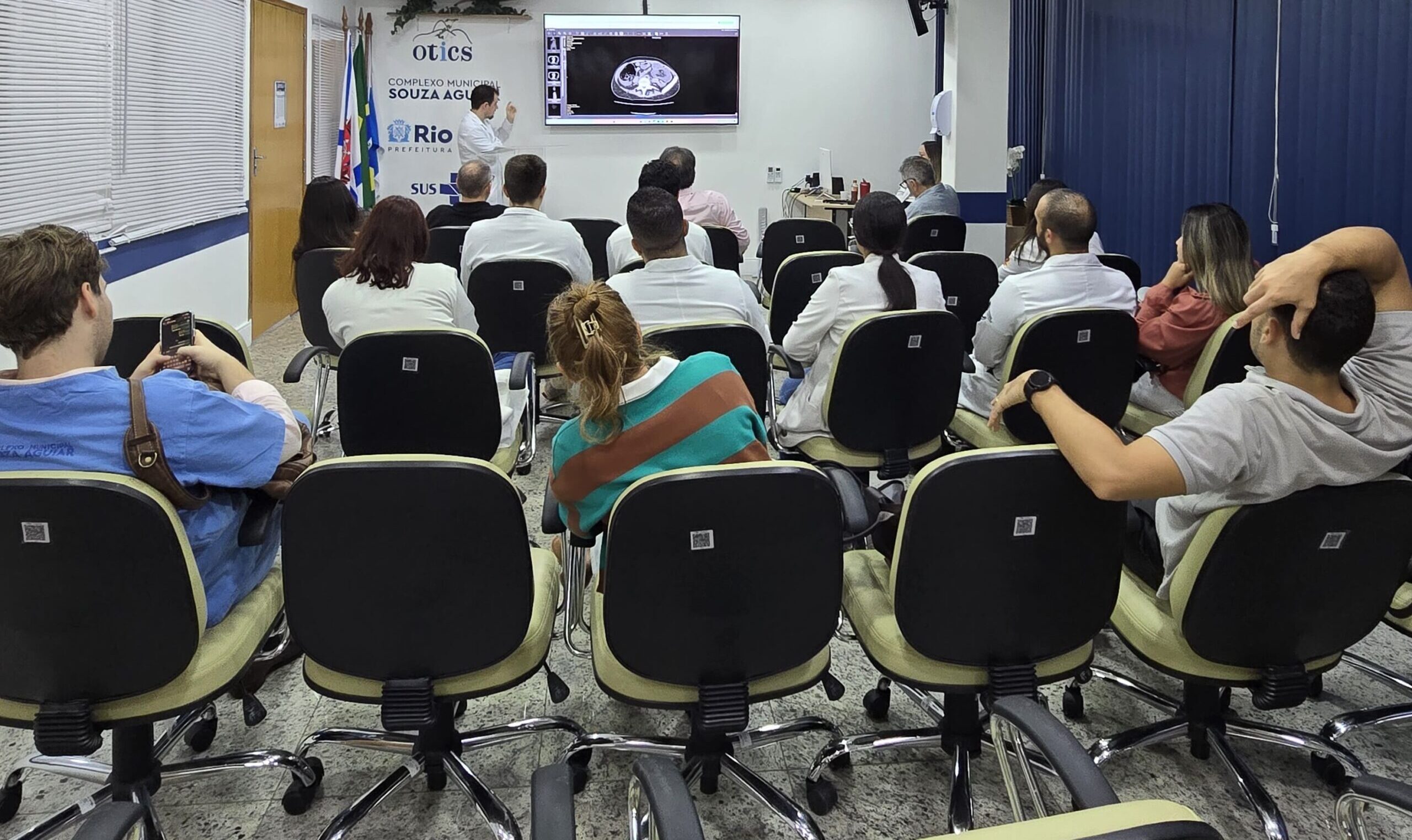 Sessão Clínica Semanal do Serviço de Cirurgia Geral – HMSA