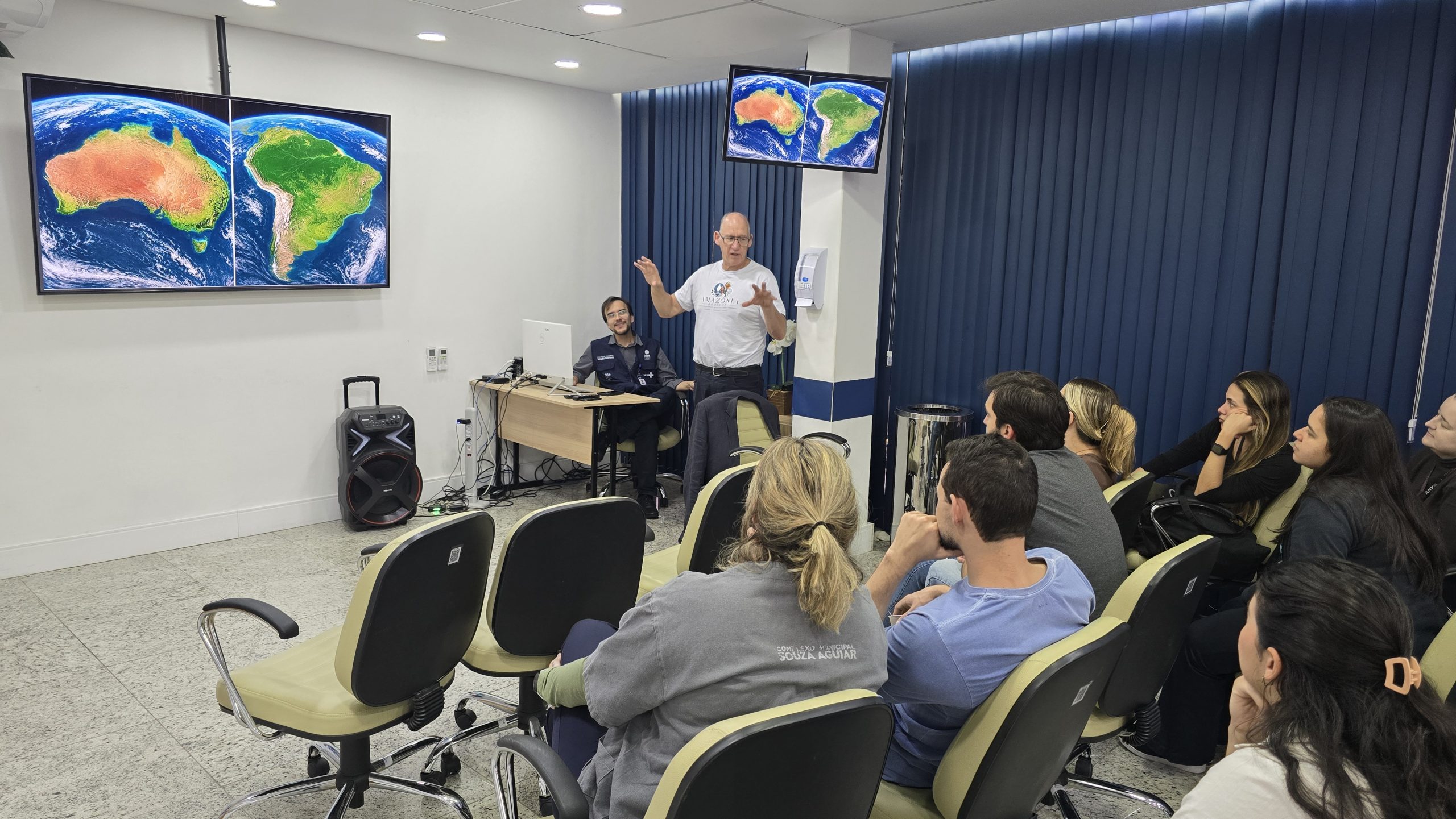 Sessão Clínica do Programa de Residência em Medicina de Emergência – HMSA
